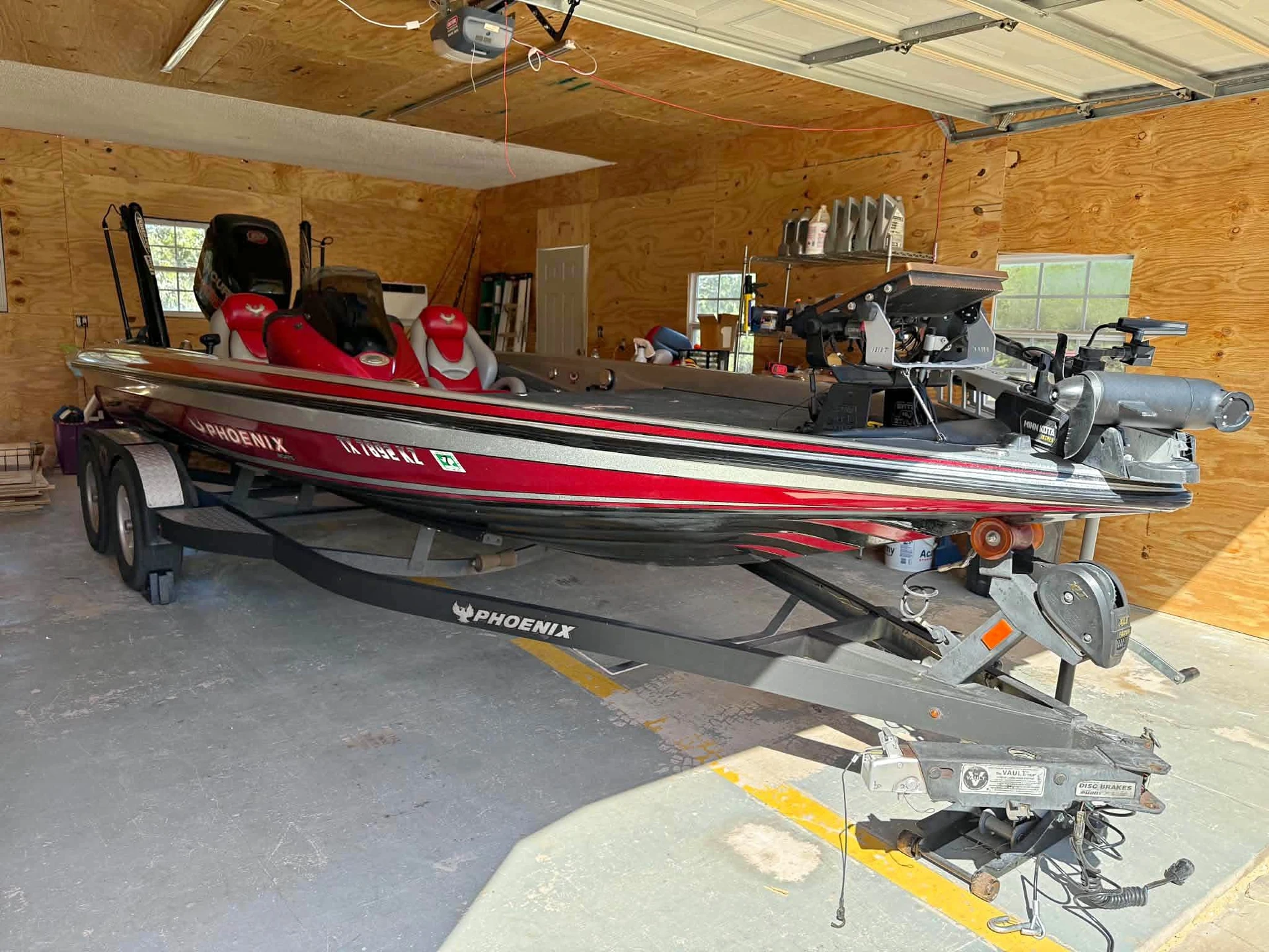 2015 Phoenix 819 Pro XP · photo 1 · Cover photo