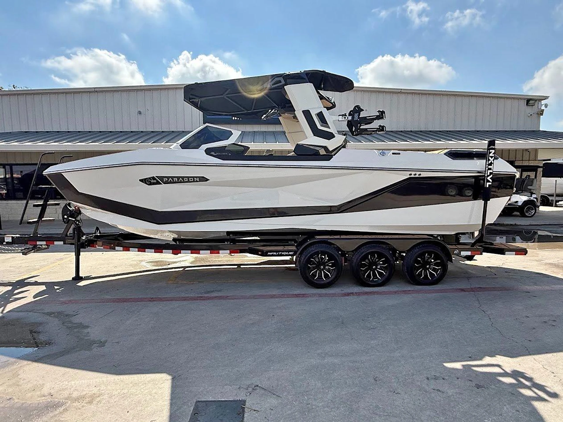 2026 Nautique Paragon G25
