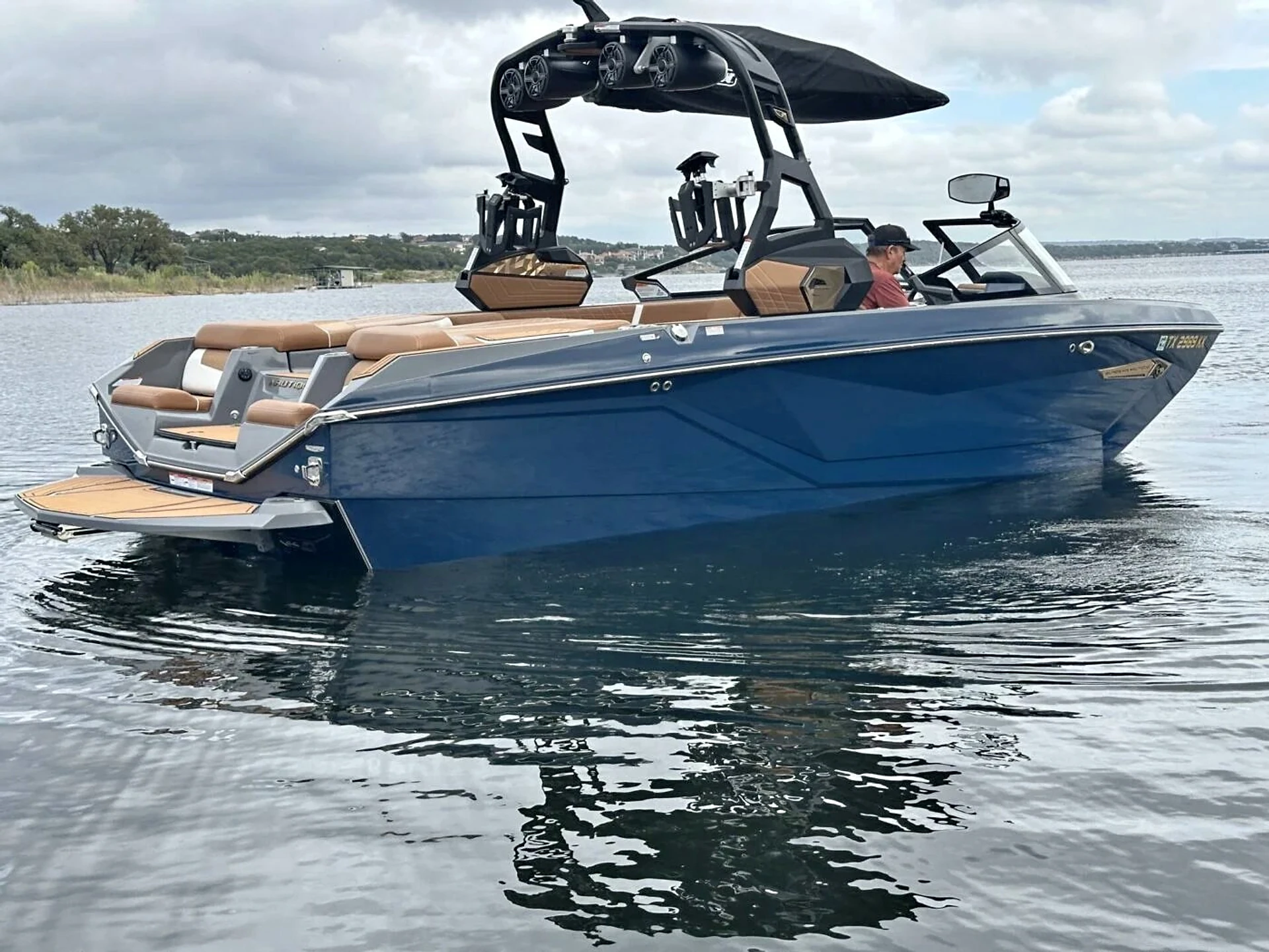 2021 Nautique G23