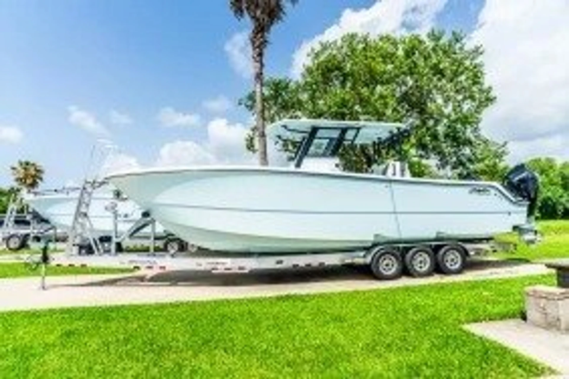 2026 Invincible 33 Catamaran · photo 1 · Cover photo